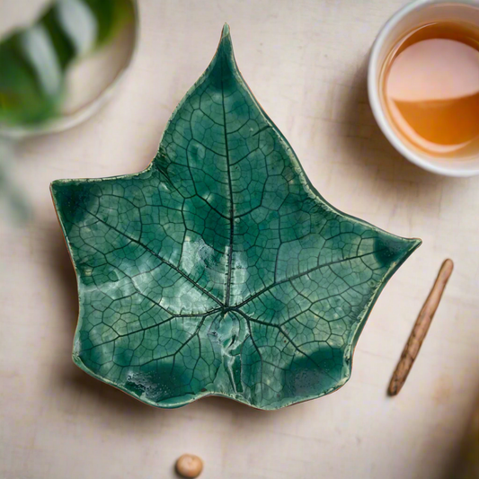 Large Green Leaf Trinket Dish