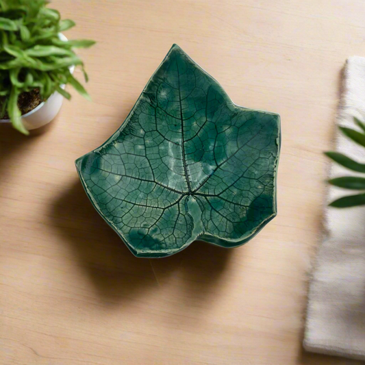 Medium Green Leaf Trinket Dish