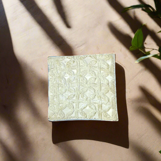 Sm Cream Lace Square Trinket Dish